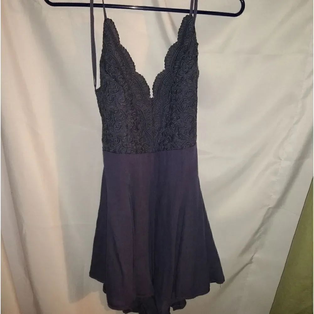 Lulus top